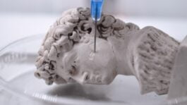 The method could be used to restore damaged artworks © Eva Baur The method could be used to restore damaged artworks © Eva Baur